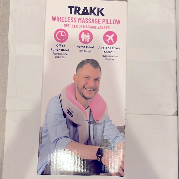 Trakk brand new multi-use wireless massage pillow - Picture 4 of 6